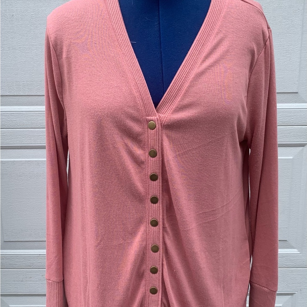 Dusty pink snap-front cardigan by Zenana Outfitters. 2X.